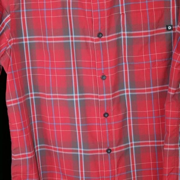 MARMOT RED GRAY PLAID SHORT SLEEVE BUTTON DOWN HIKING MEN'S SIZE MEDIUM - Picture 4 of 8